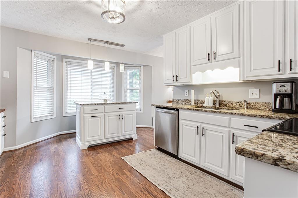 1114 Capital Club Circle NE