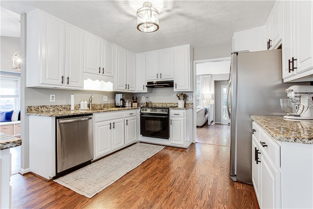 1114 Capital Club Circle NE
