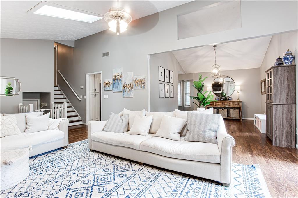 1114 Capital Club Circle NE