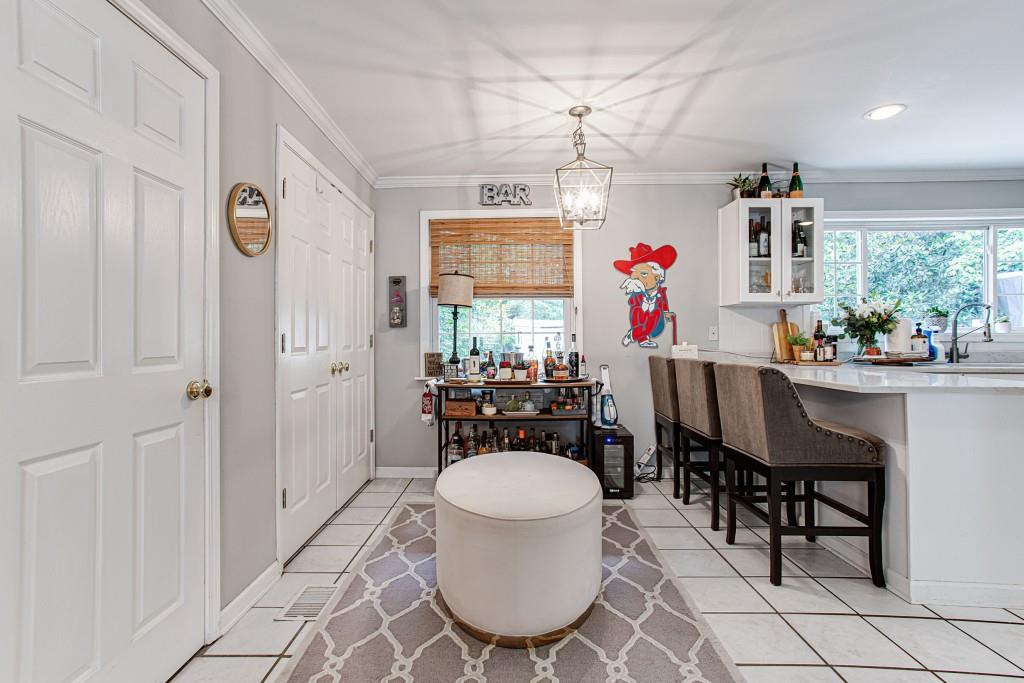 1747 Wayland Circle