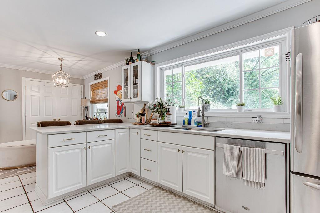1747 Wayland Circle