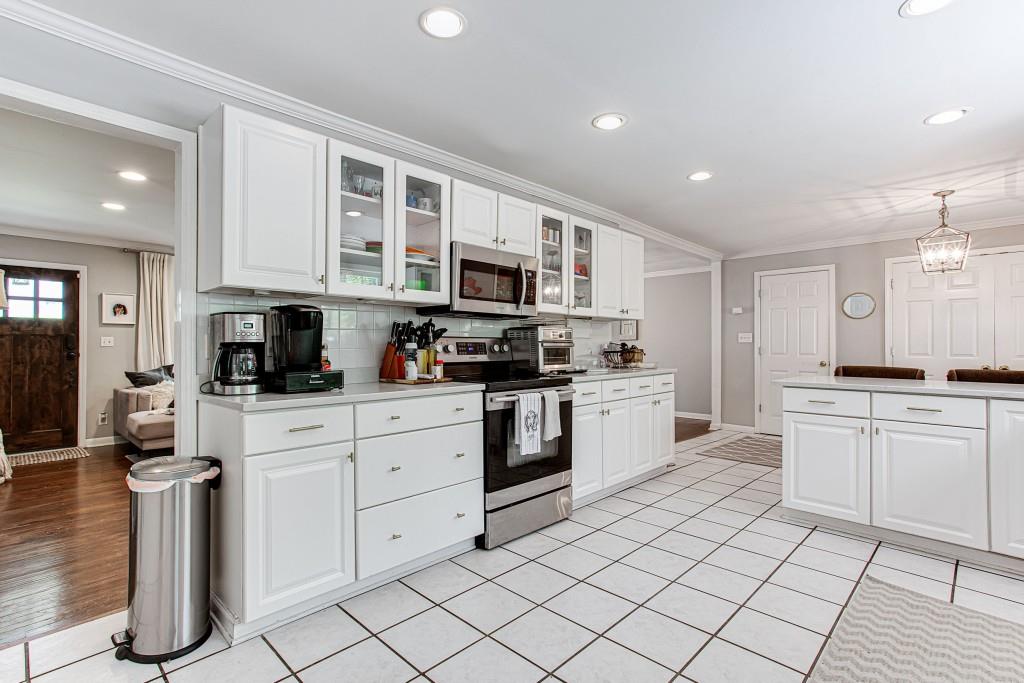 1747 Wayland Circle