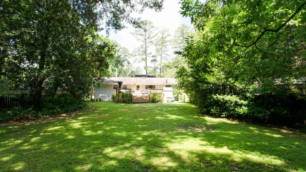 1747 Wayland Circle