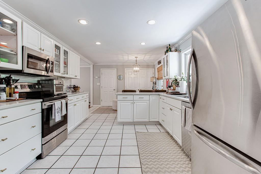 1747 Wayland Circle