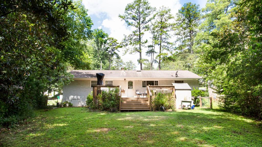 1747 Wayland Circle