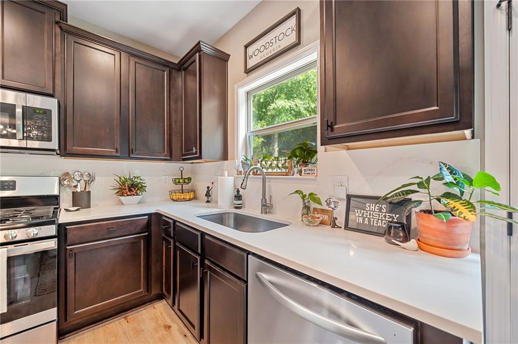 136 Cornerstone Circle