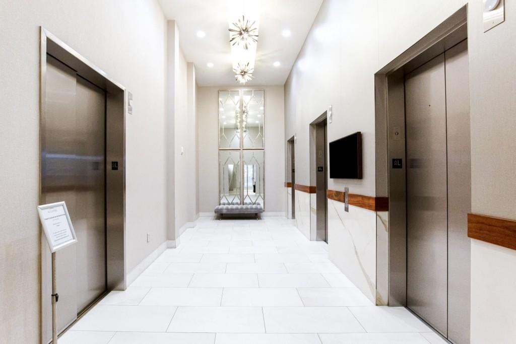 250 Pharr Road Unit 216