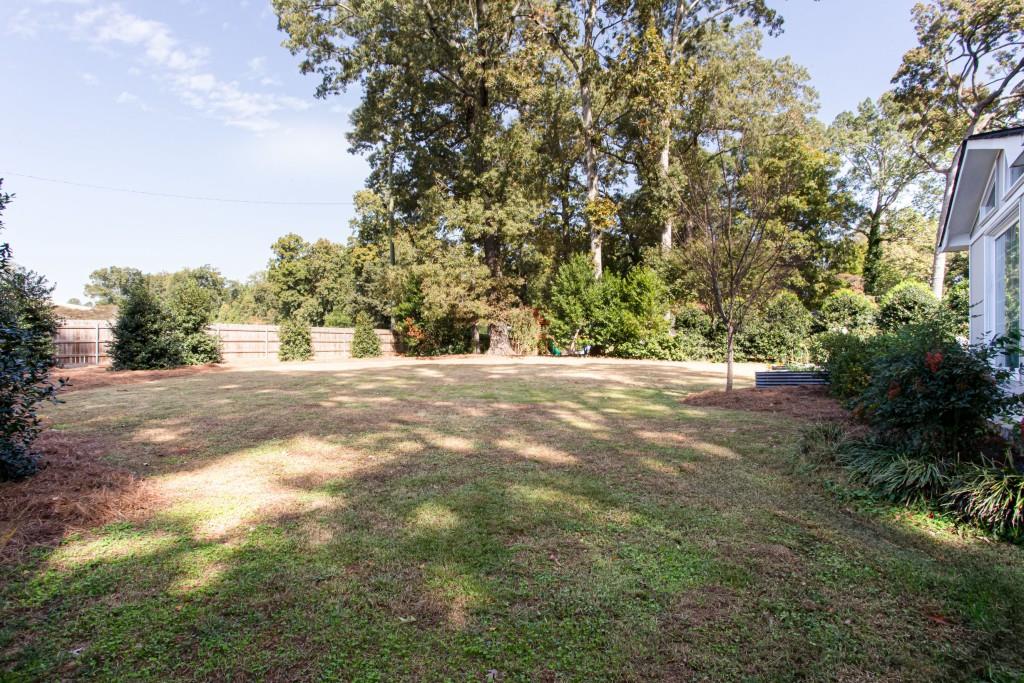 9 Pioneer Trail