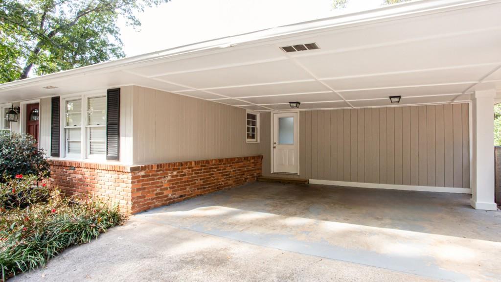 9 Pioneer Trail