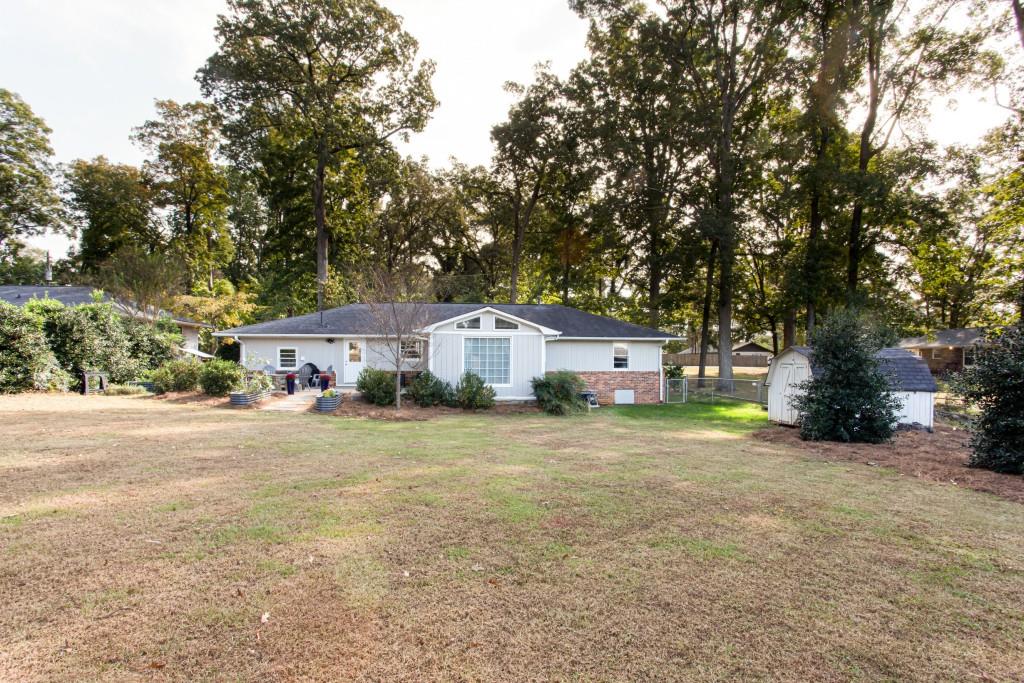 9 Pioneer Trail