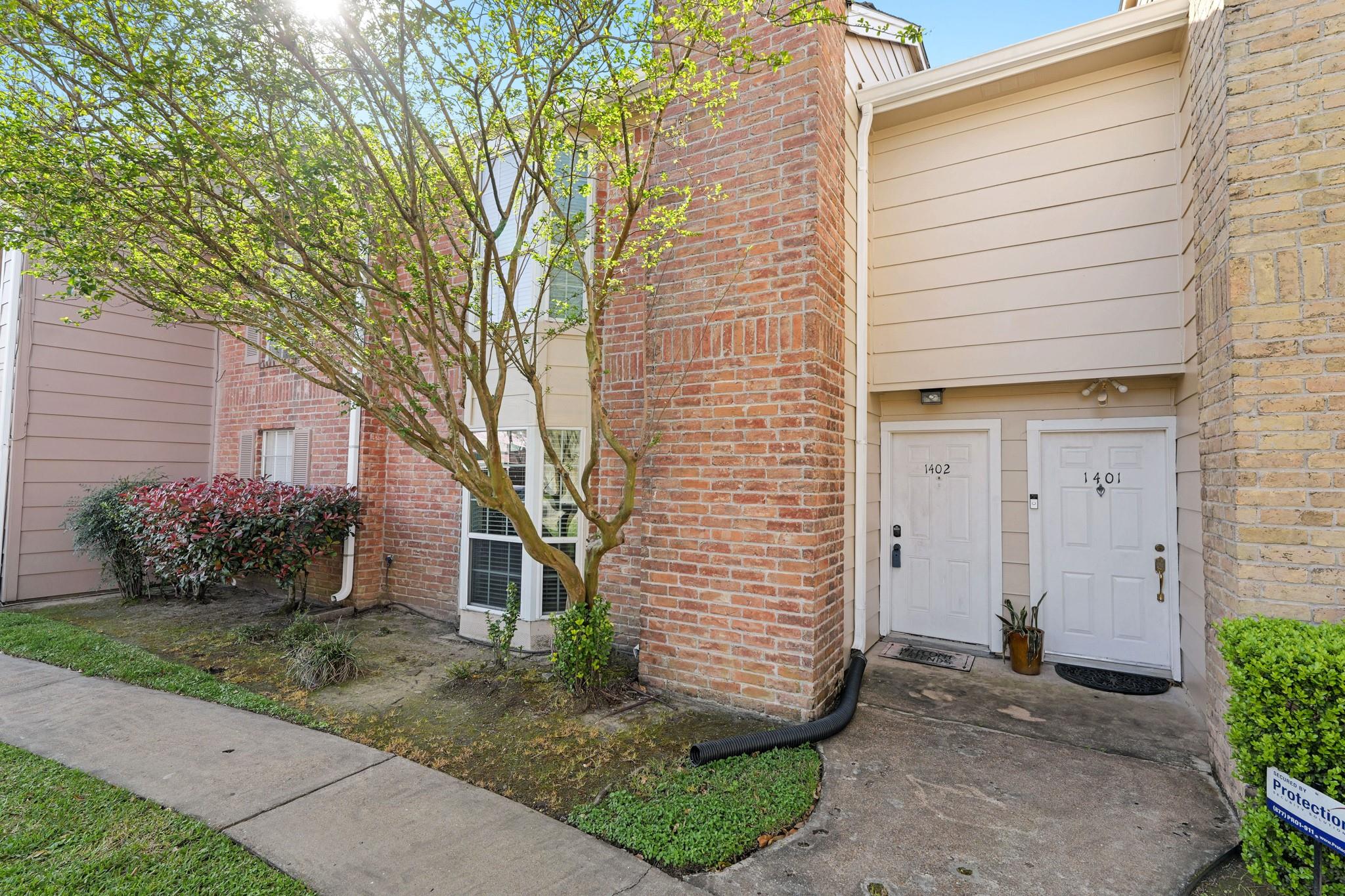 2800 Jeanetta Street # 1402