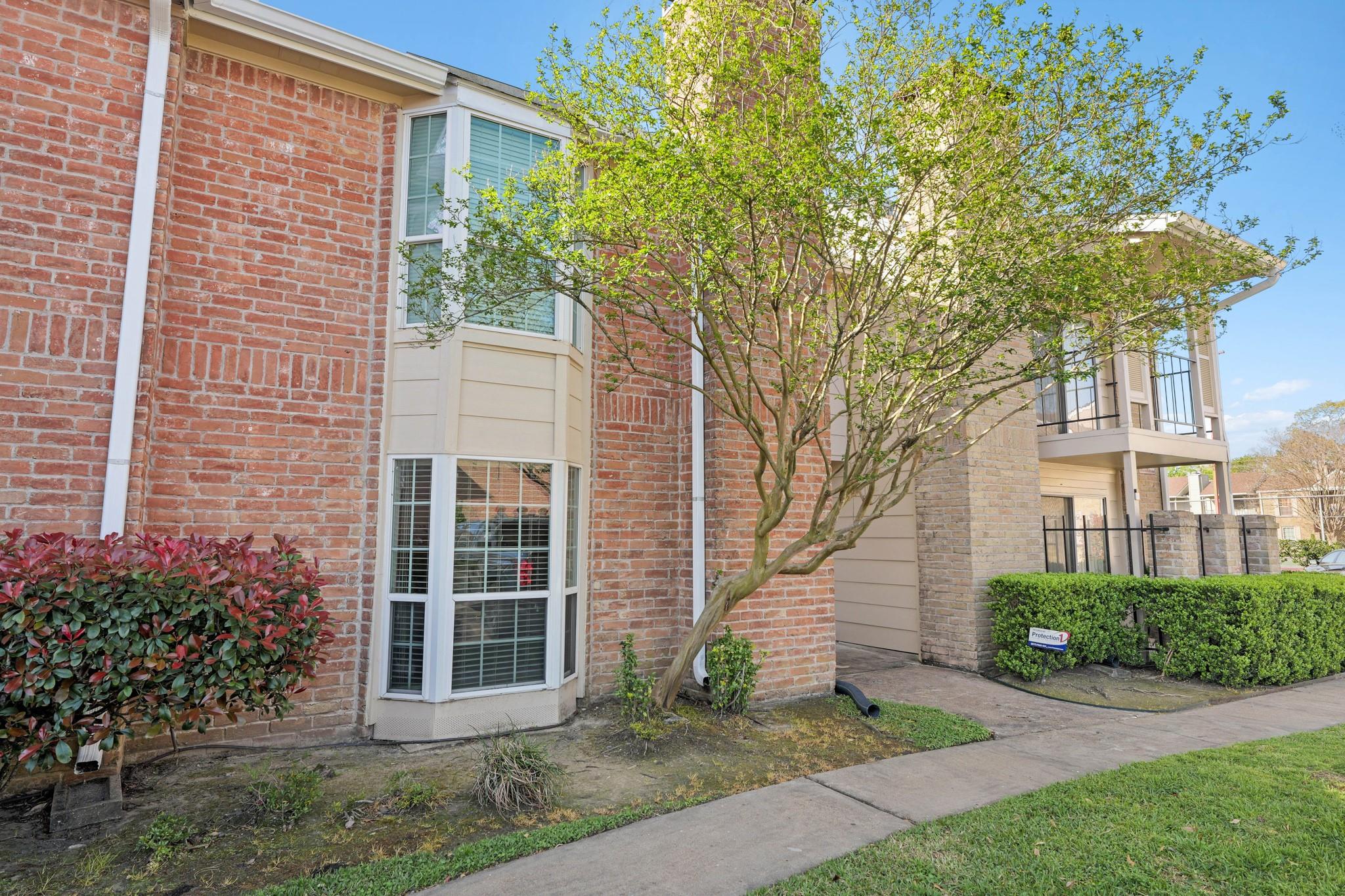 2800 Jeanetta Street # 1402