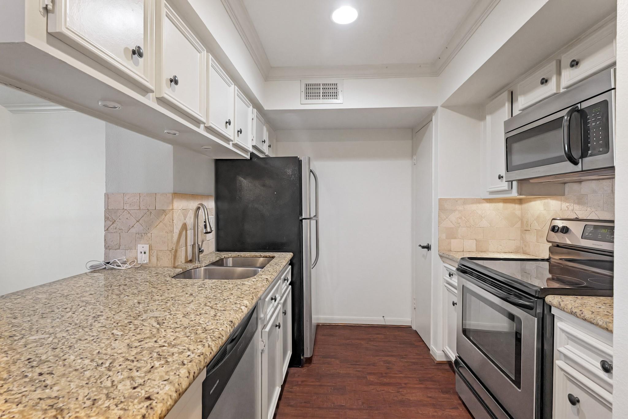 2800 Jeanetta Street # 1402