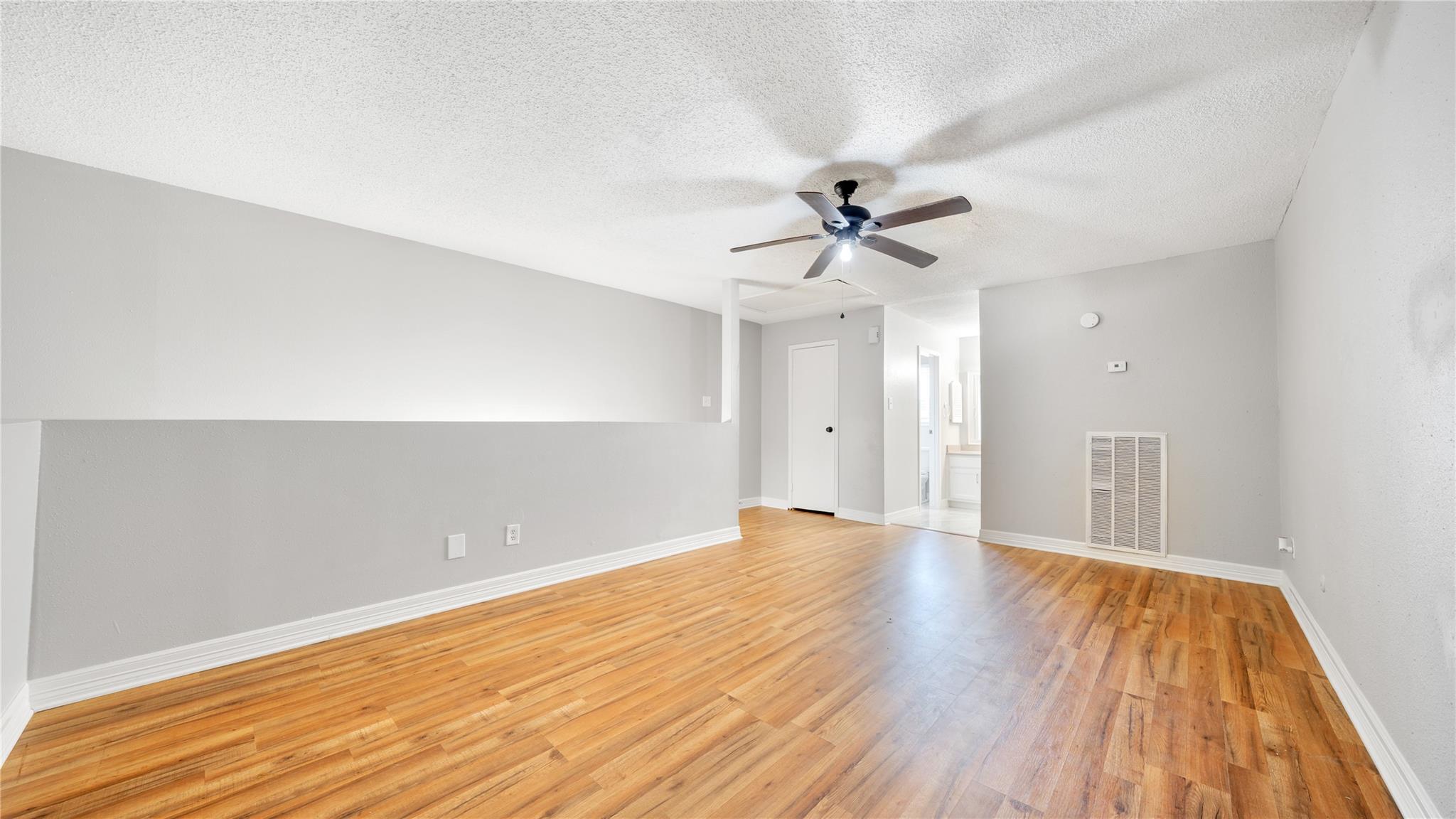 15321 Kingfield Drive # 803