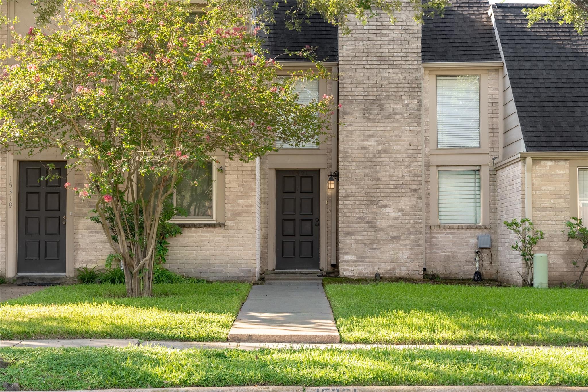 15321 Kingfield Drive # 803