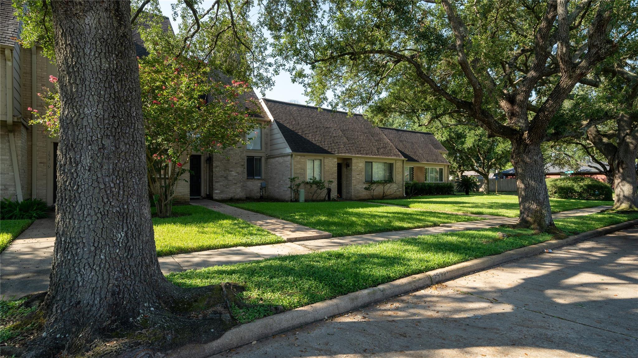 15321 Kingfield Drive # 803