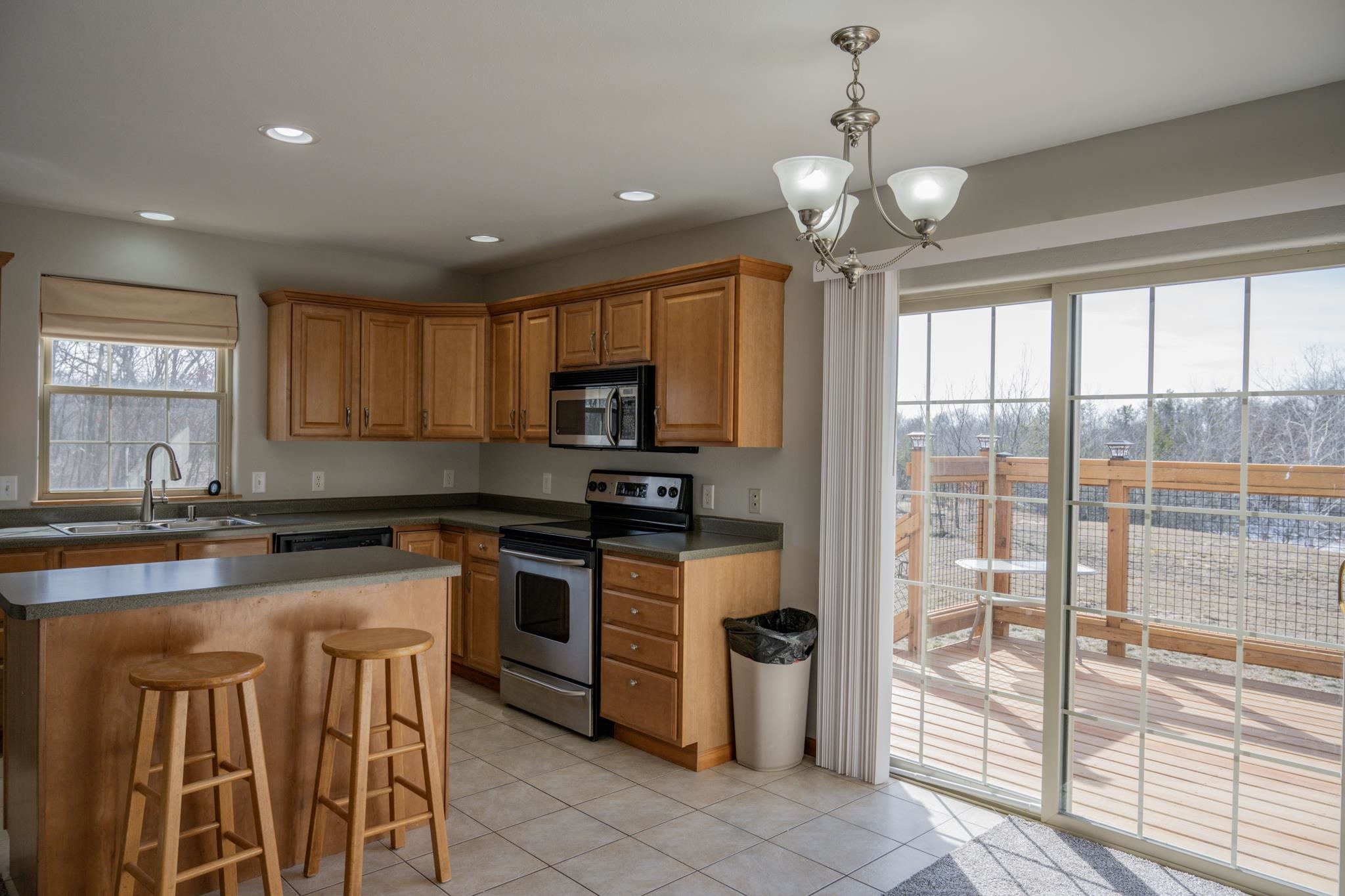 710 Valley View Court