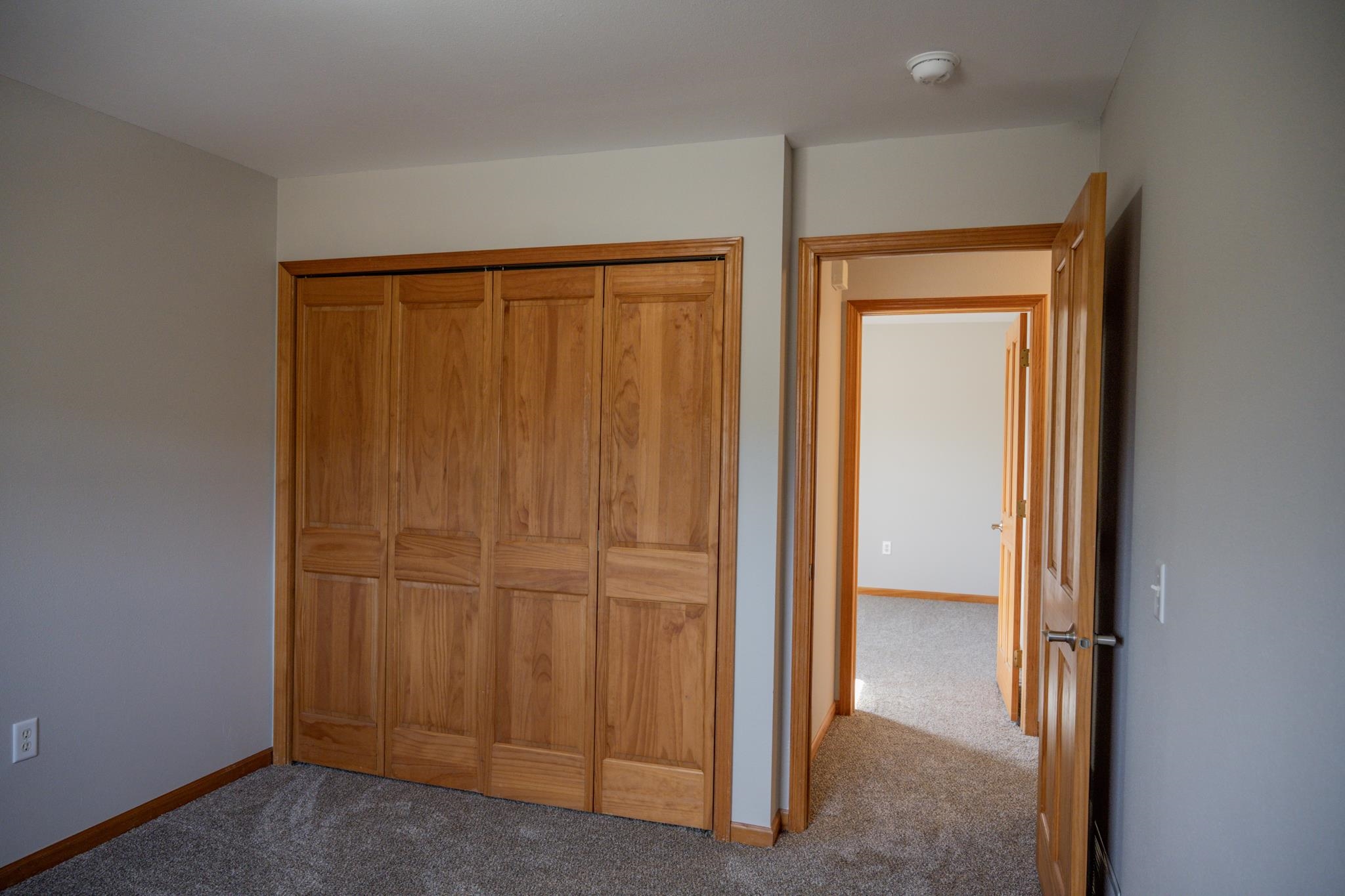 710 Valley View Court