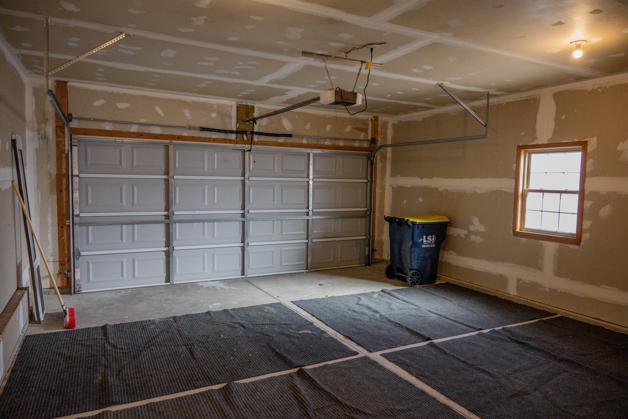 710 Valley View Court