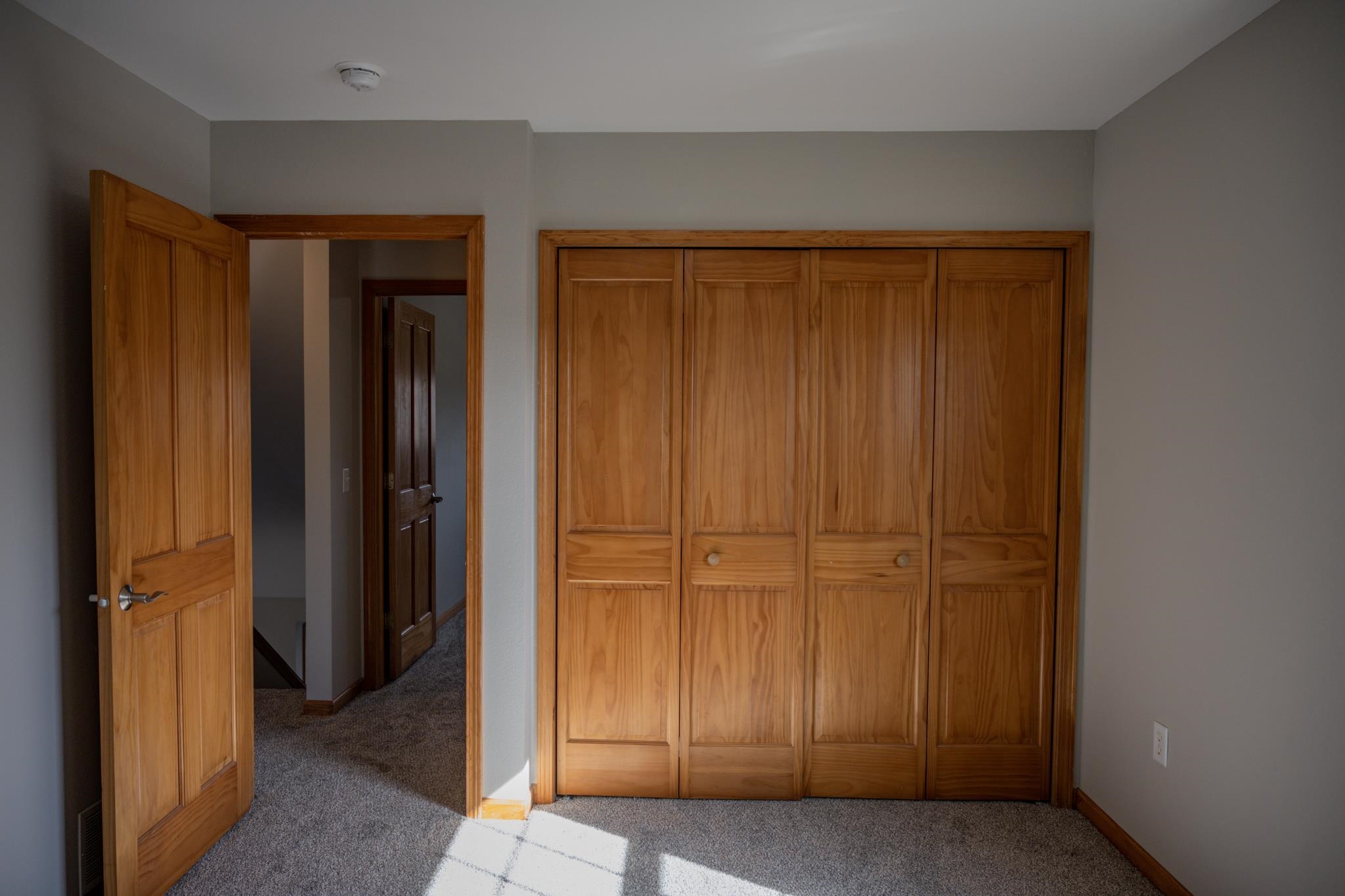 710 Valley View Court
