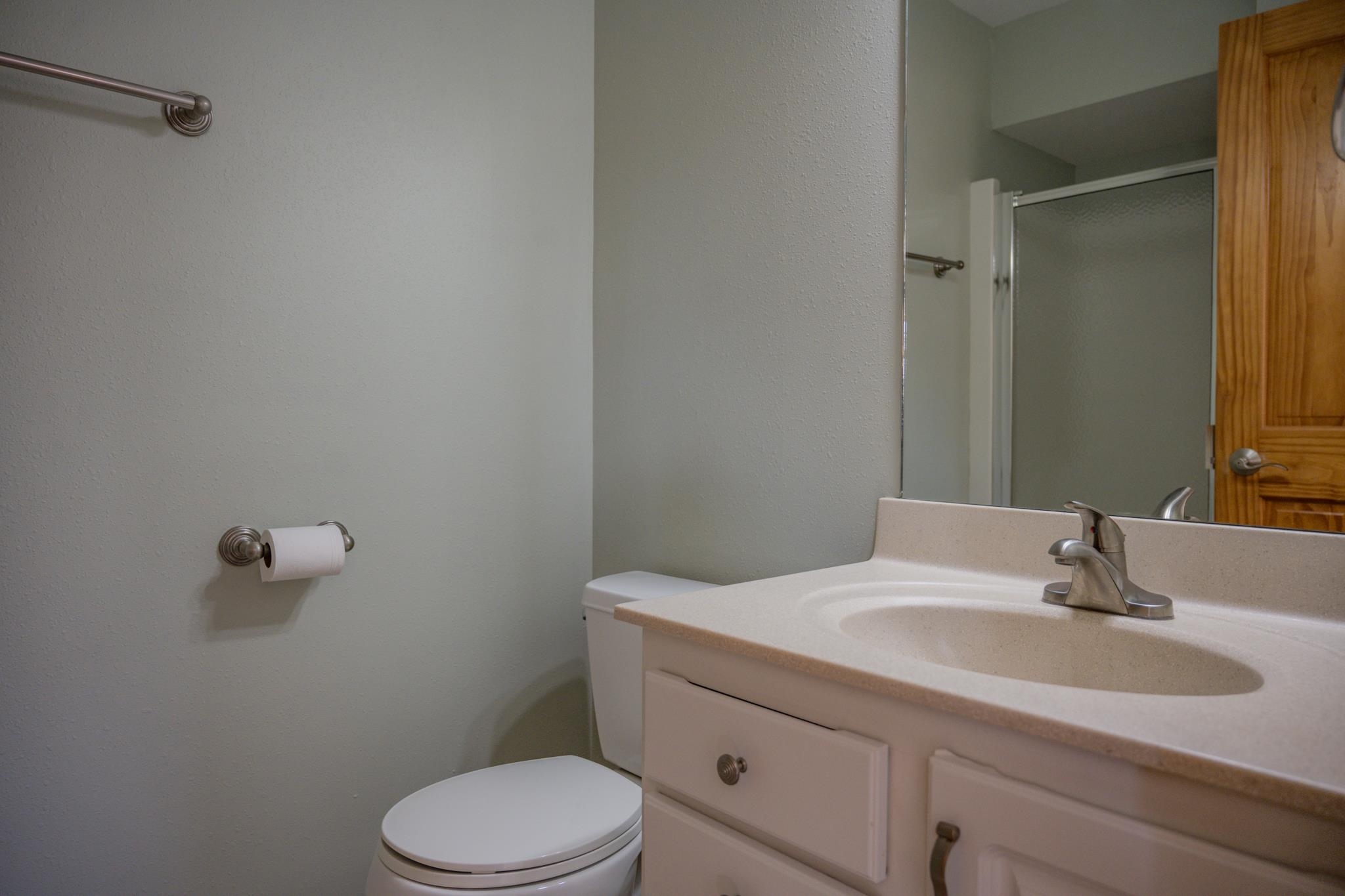 710 Valley View Court