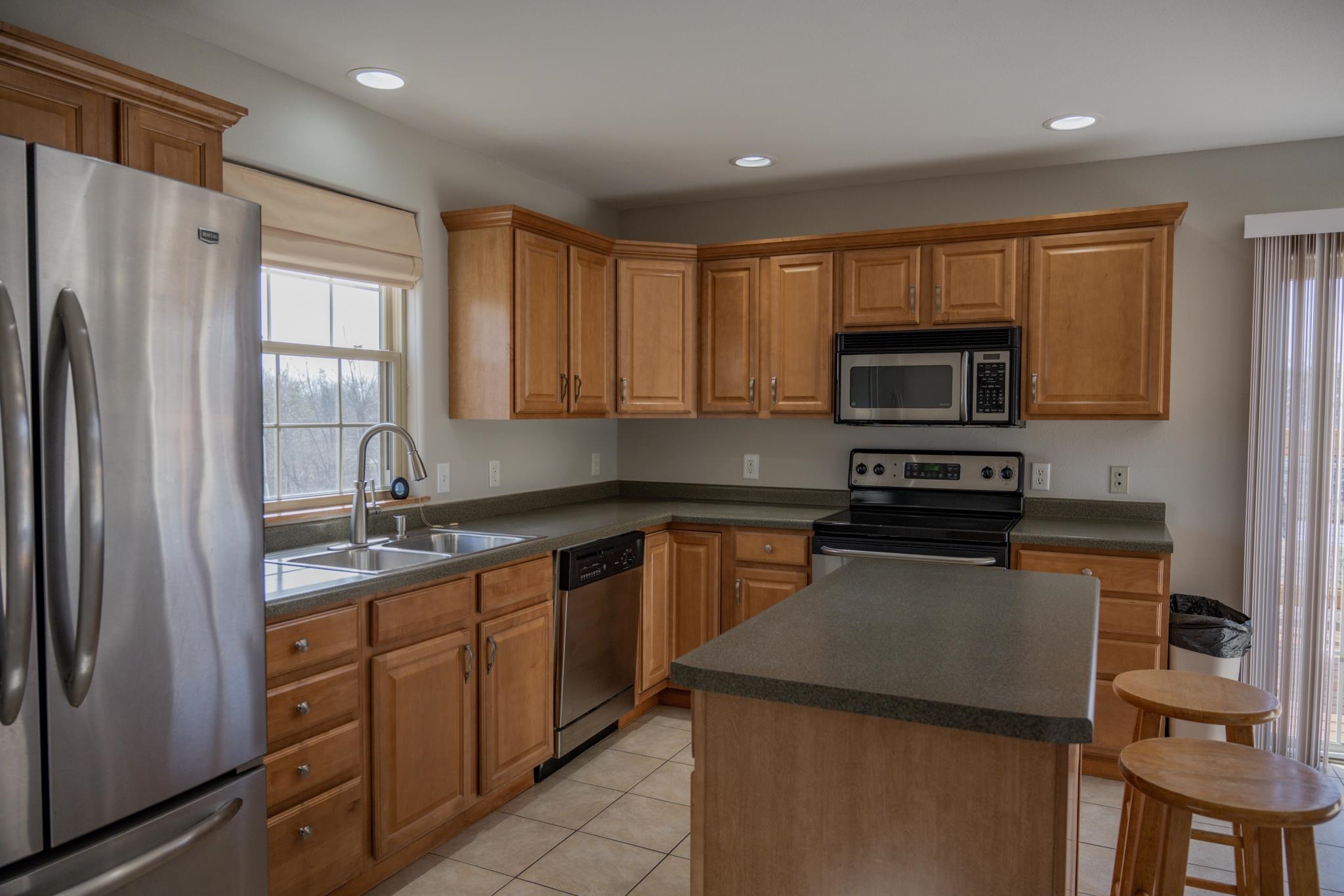 710 Valley View Court