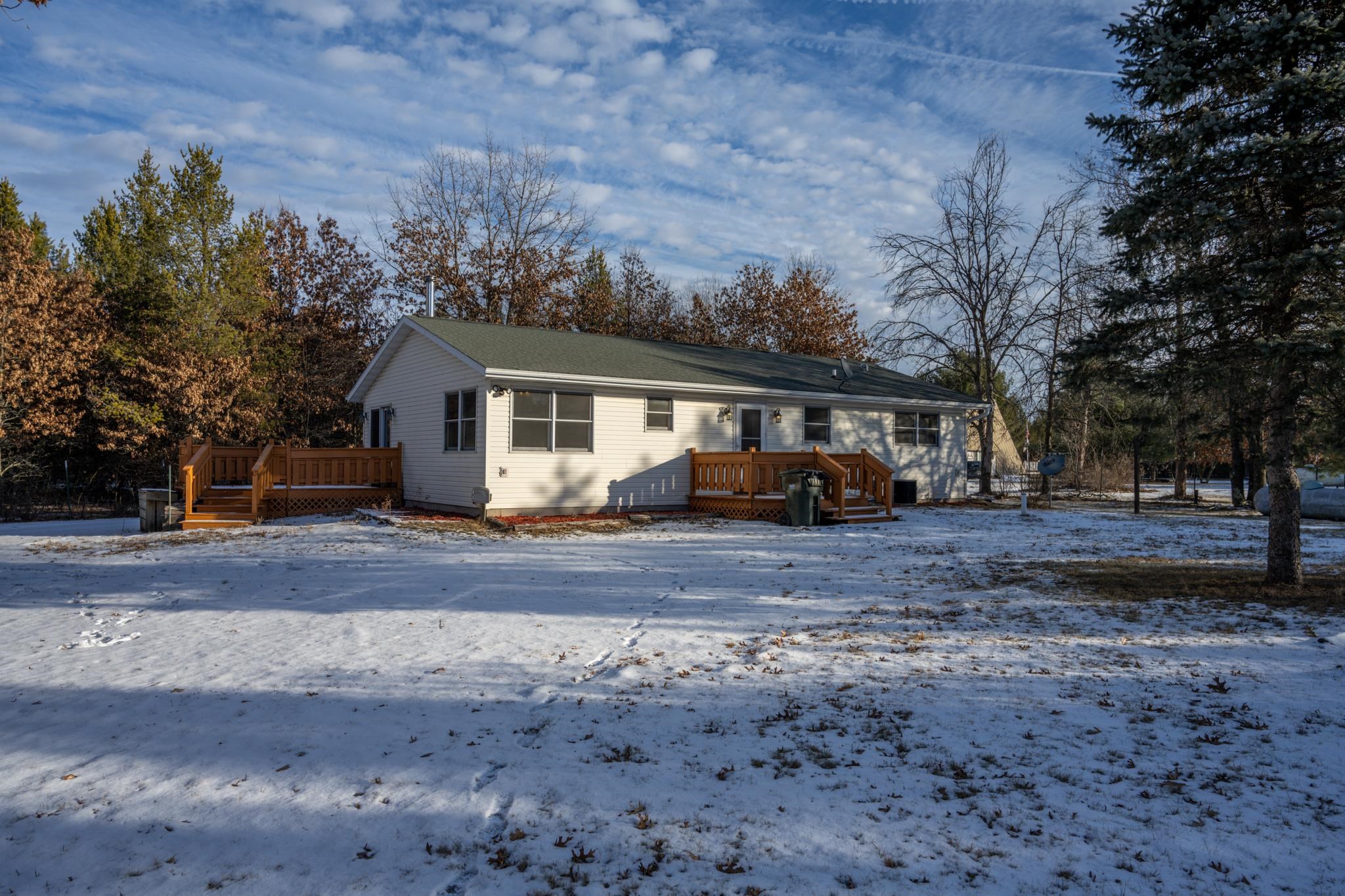 N9883 16th Avenue