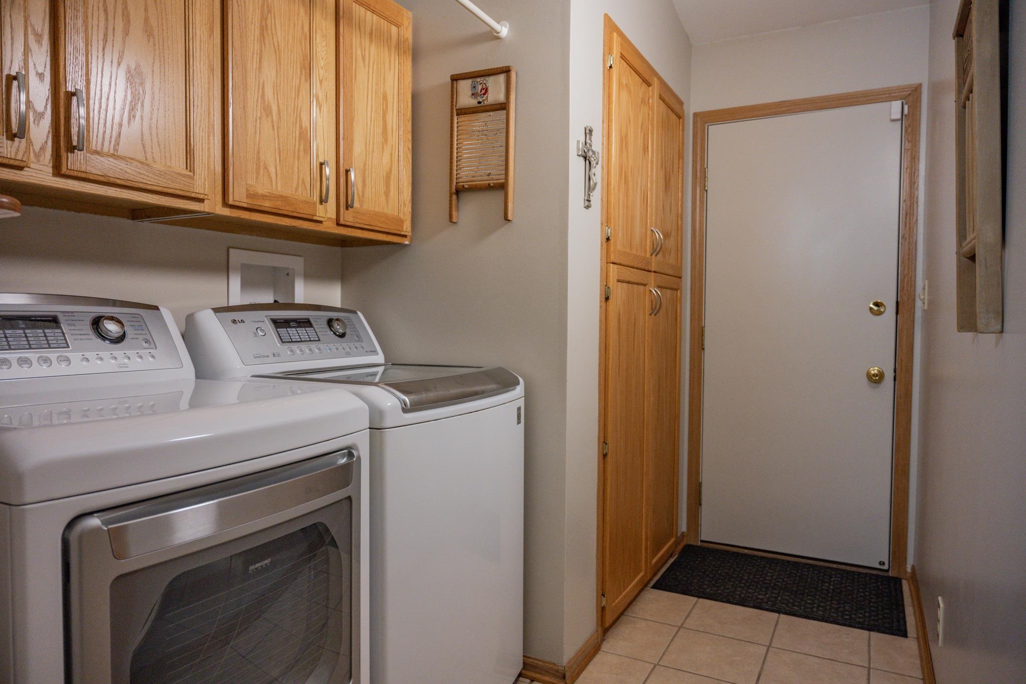 N6893 Sandstone Drive