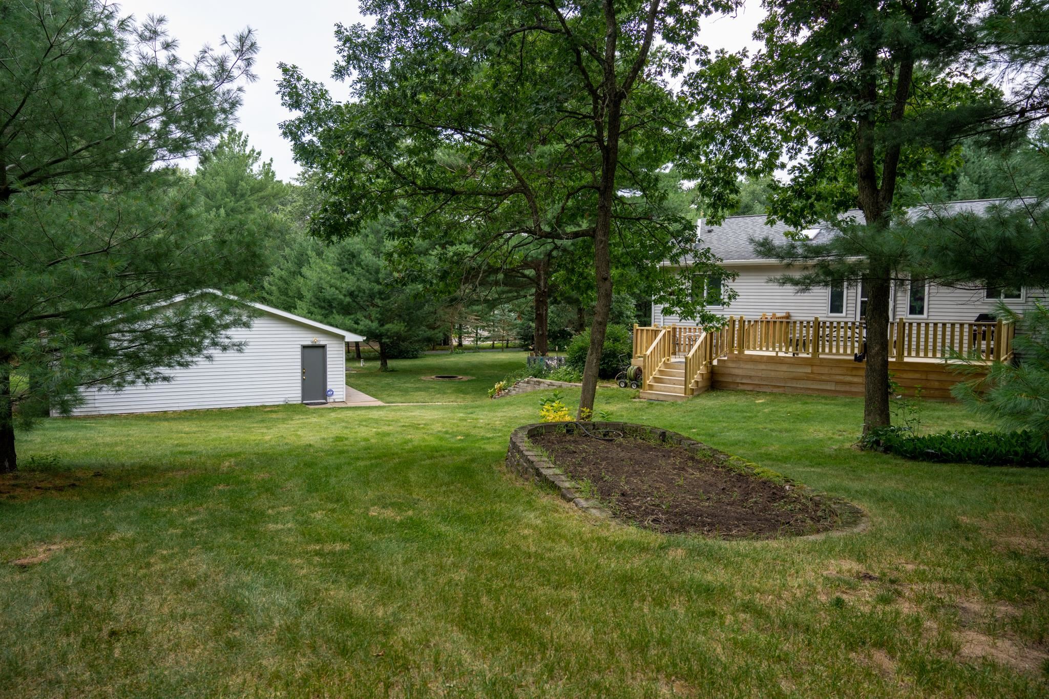 N6893 Sandstone Drive