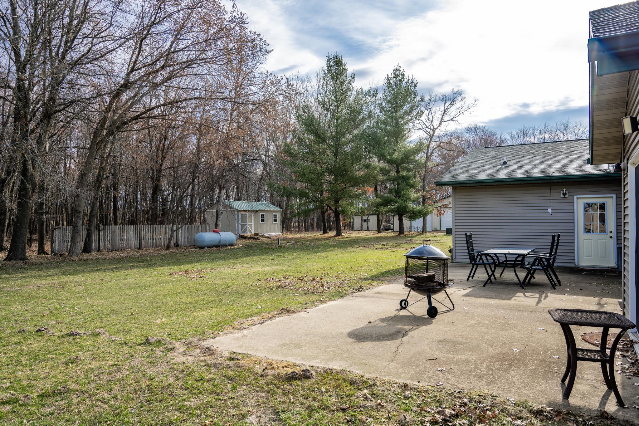 15289 Grover Road