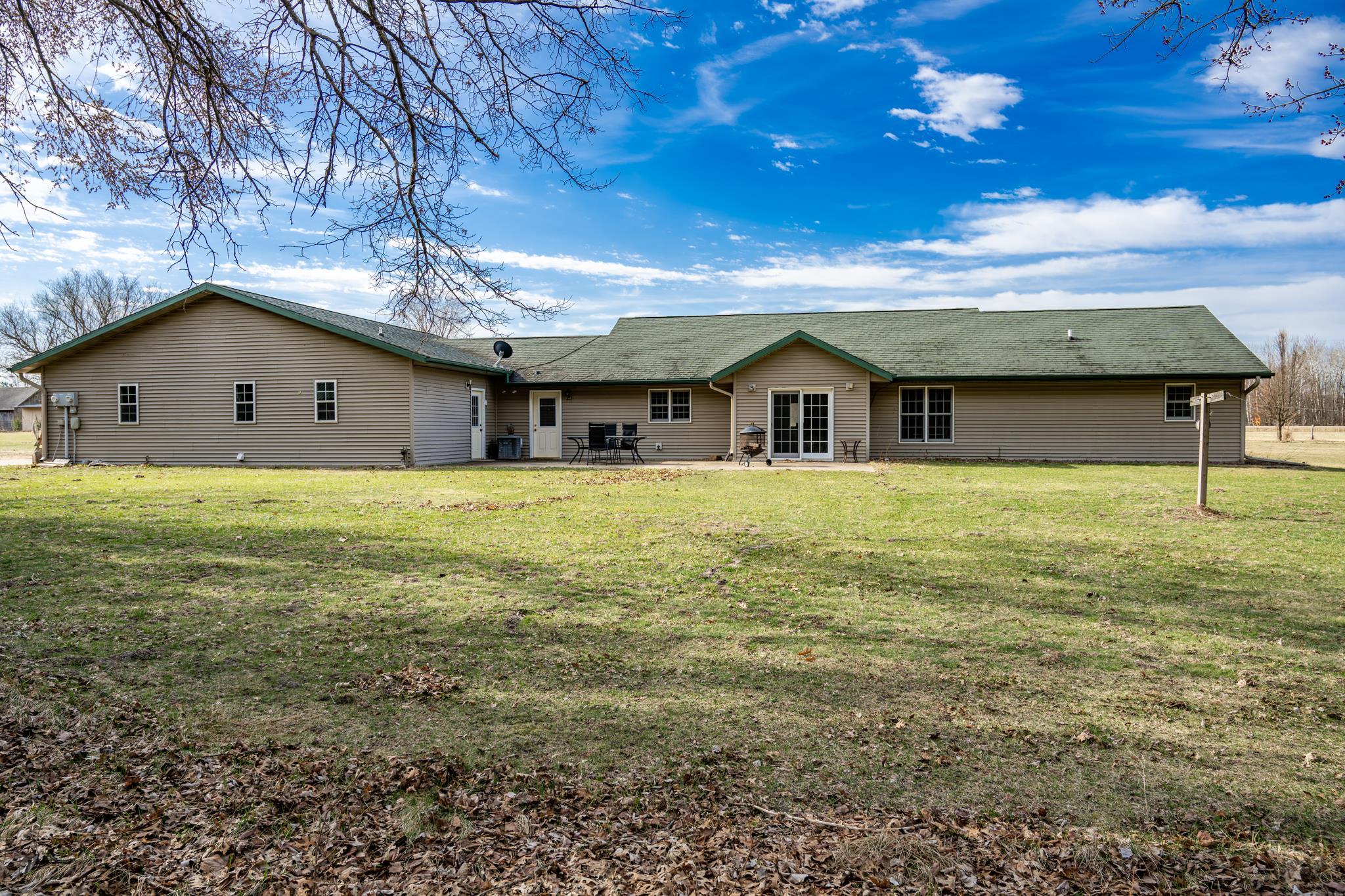 15289 Grover Road