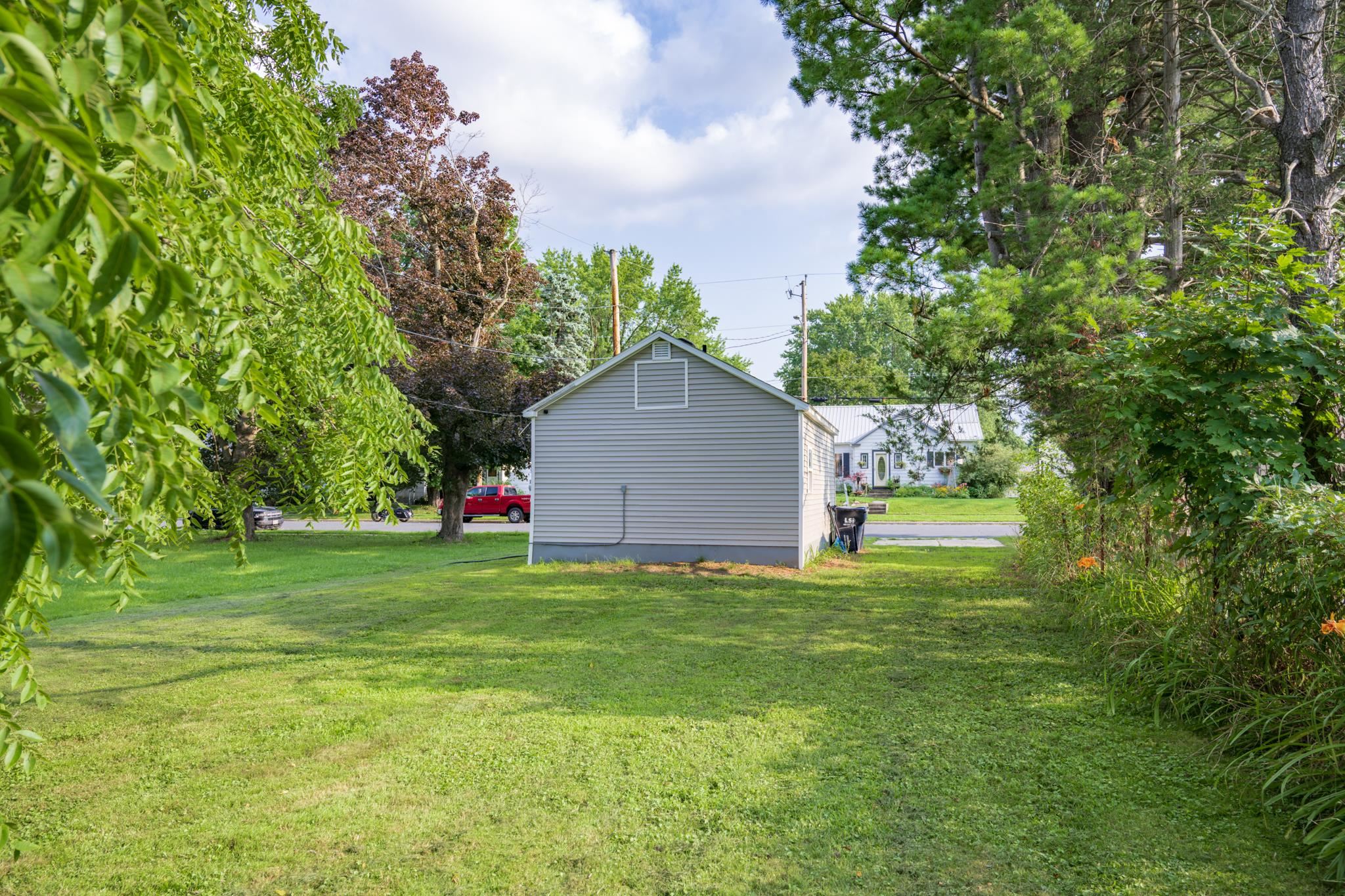 429 West Avenue