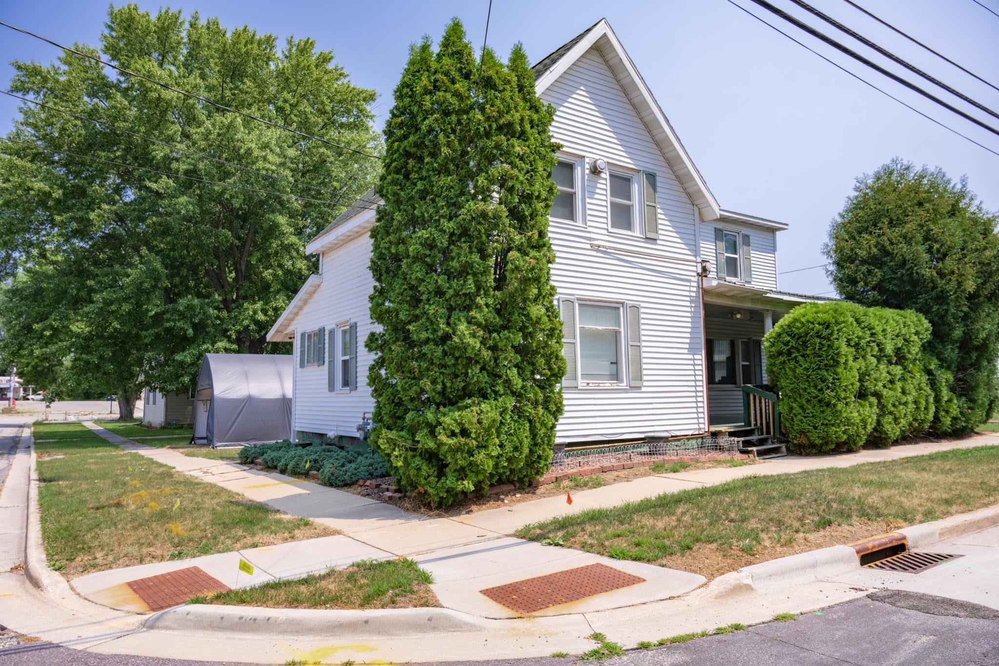 251 Maine Street