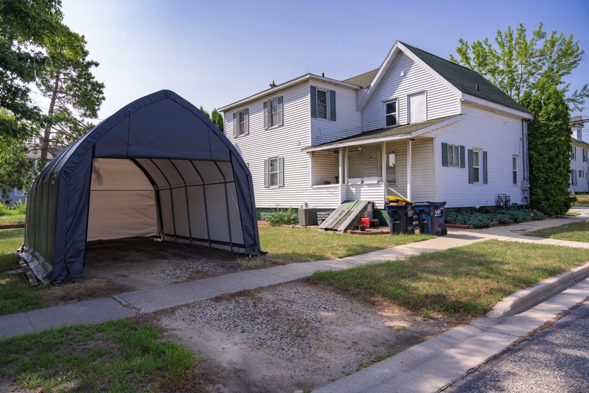 251 Maine Street