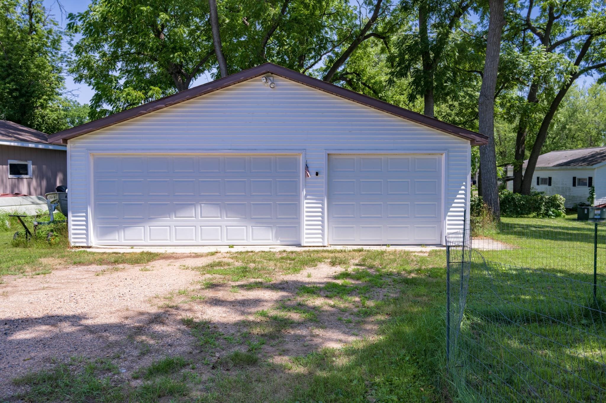 606 Bluff Street