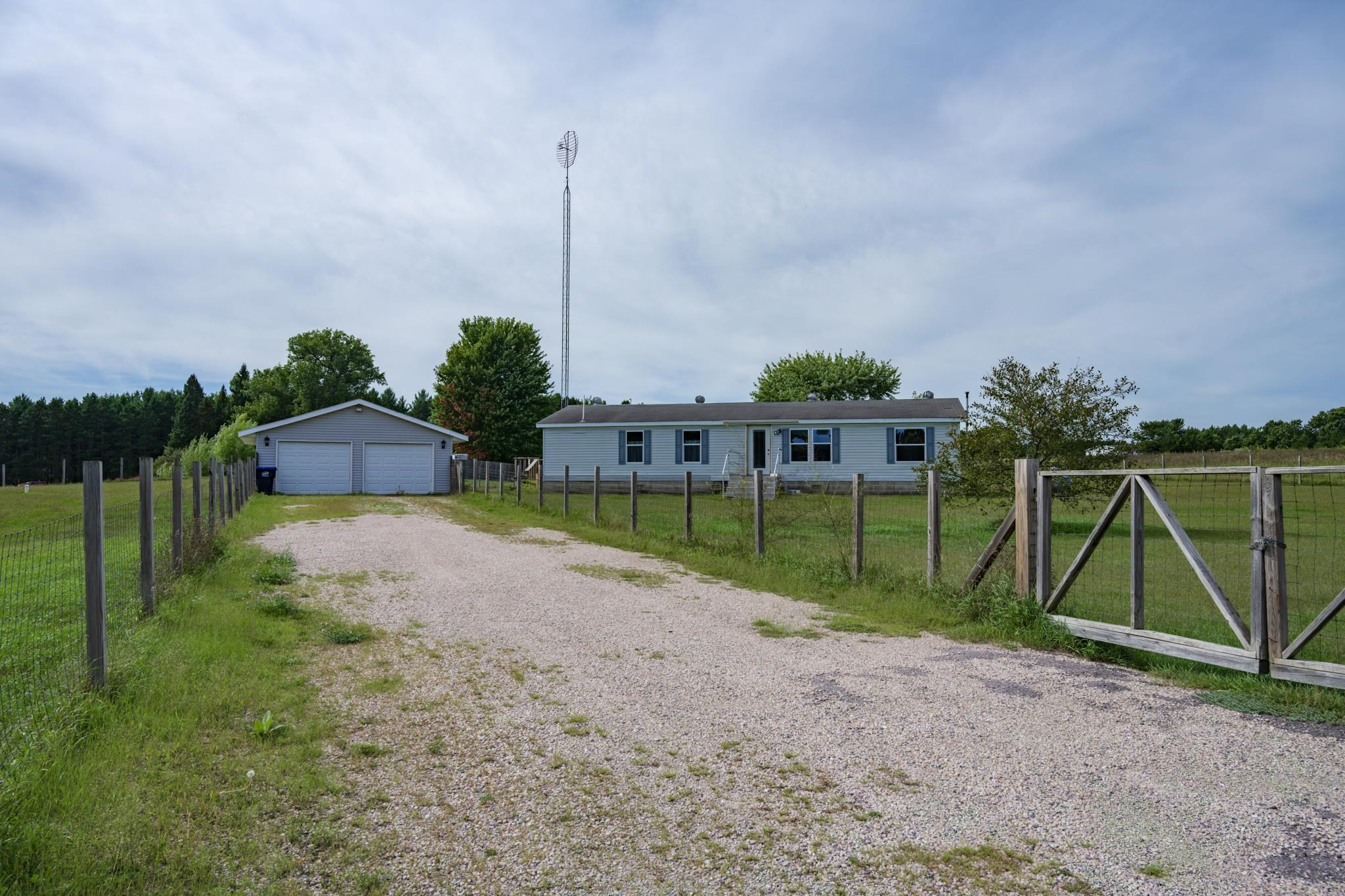 3167 W 13th Lane