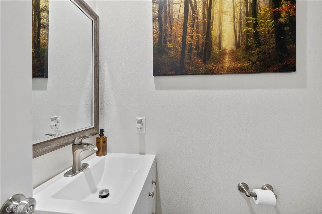 27924 Crown Court Circle 115