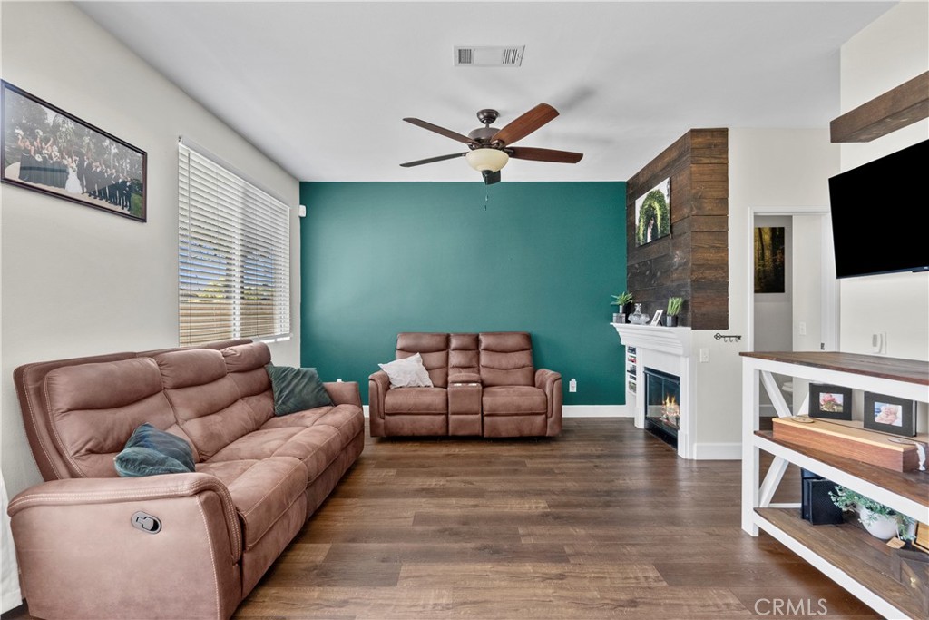 27924 Crown Court Circle 115