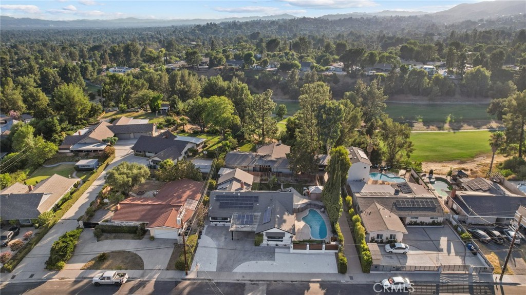 12293 Woodley Avenue