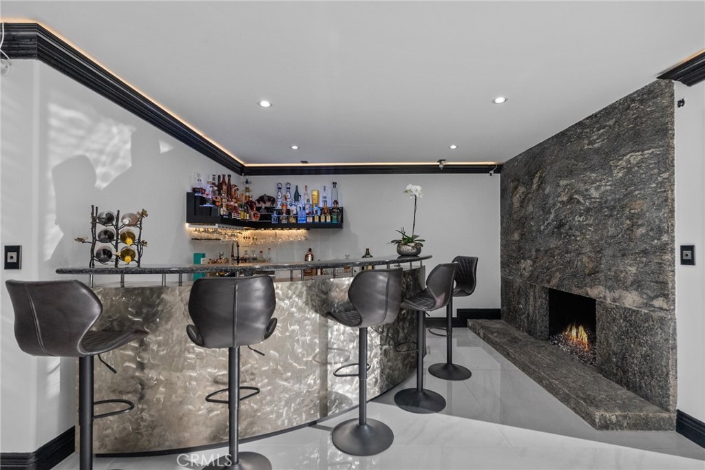 12293 Woodley Avenue