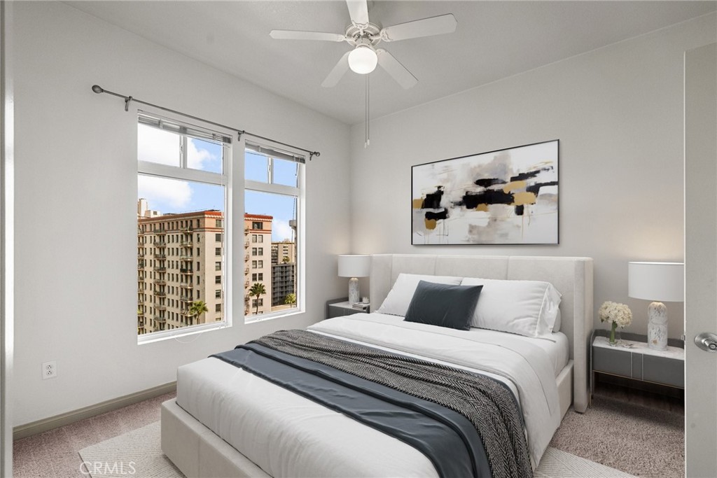 488 E Ocean Boulevard 1111