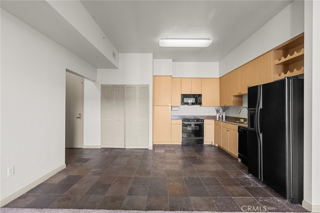 488 E Ocean Boulevard 1111