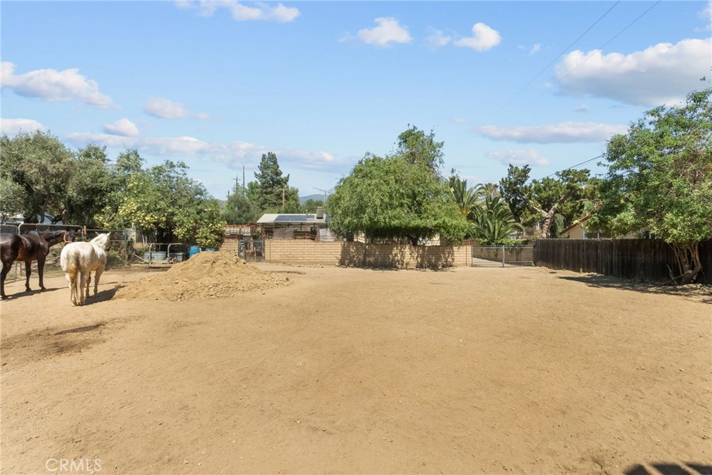 13389 Herrick Avenue