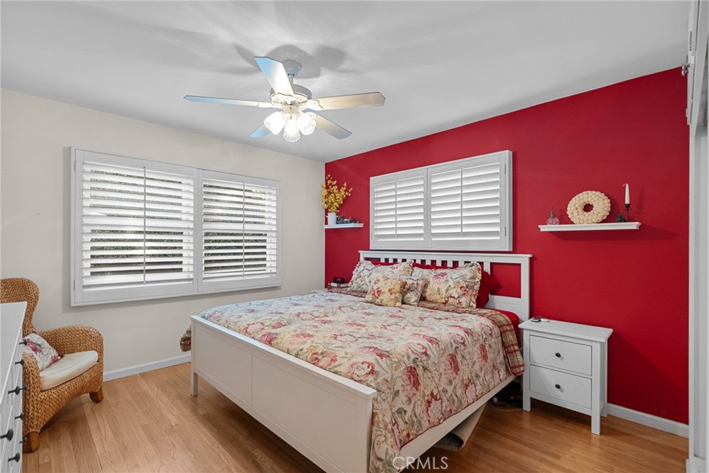 10827 Yarmouth Avenue