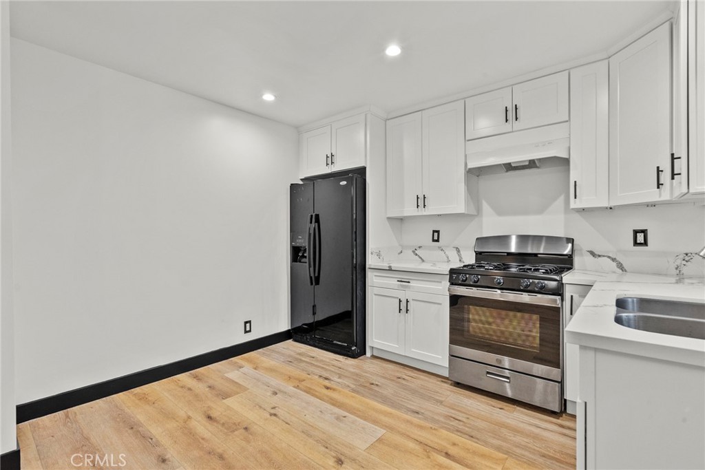 12867 1/2 Norris Avenue