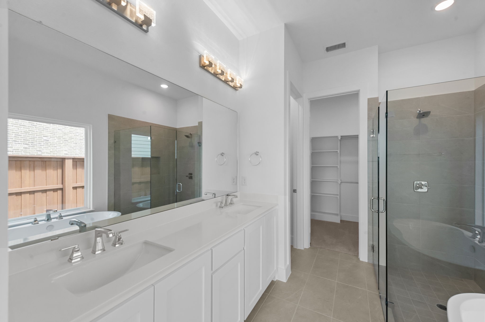 3541 wardie Place