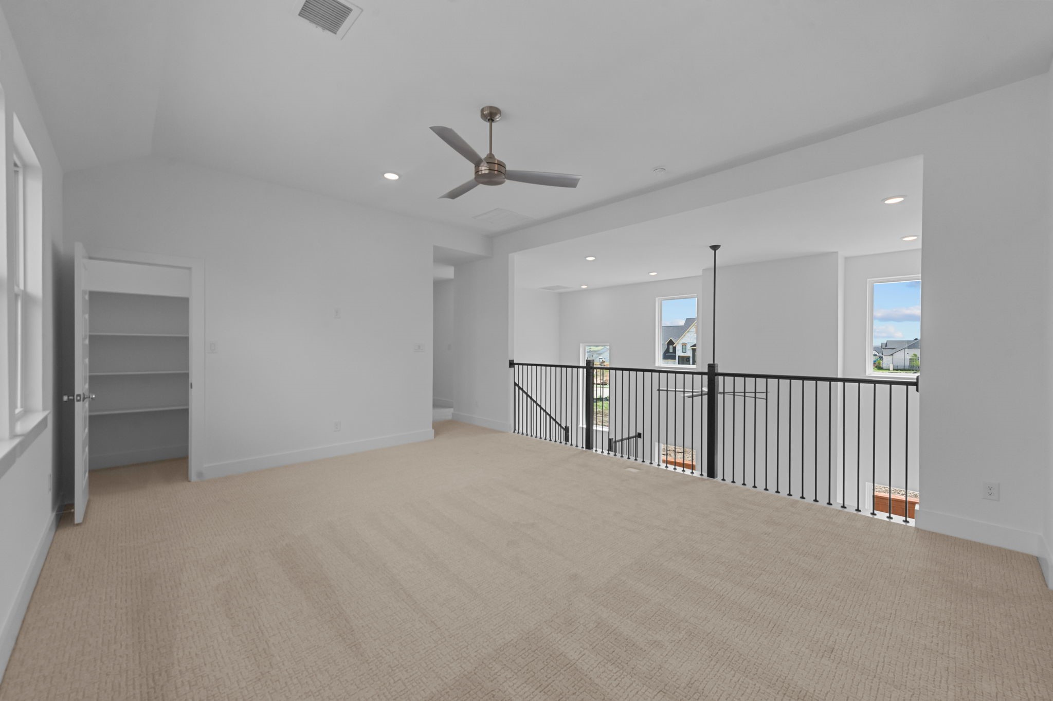 3541 wardie Place
