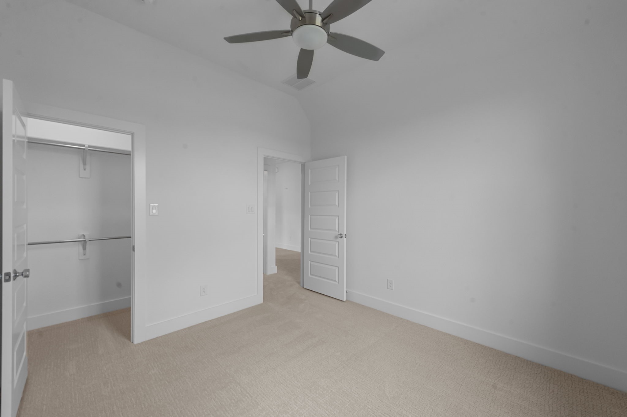 3541 wardie Place
