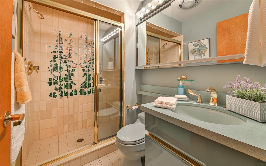 4255 Laurel Ridge Drive