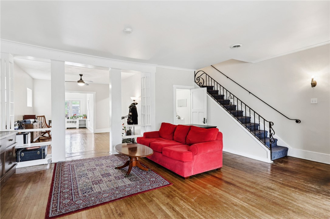 6358 Morrowfield Ave